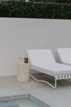 Load image into Gallery viewer, The “Aurora” sun bed - Pure white
