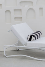 Load image into Gallery viewer, The “Aurora” sun bed - Pure white
