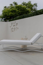 Load image into Gallery viewer, The “Aurora” sun bed - Pure white
