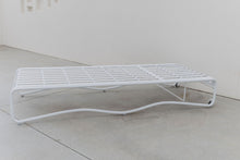 Load image into Gallery viewer, The “Aurora” sun bed - Pure white
